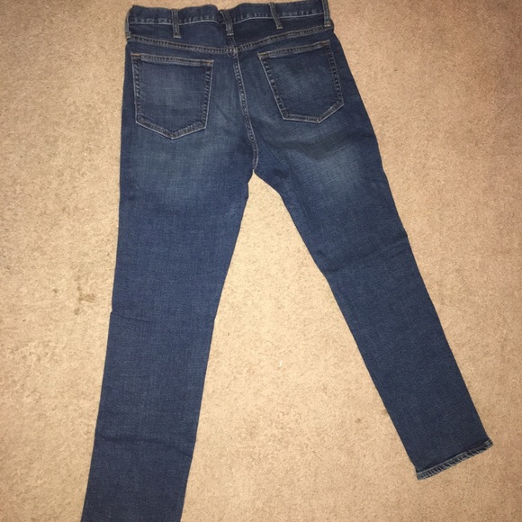 Men’s Old Navy Jean size 30 32 and a 36 32 - Picture 6 of 6